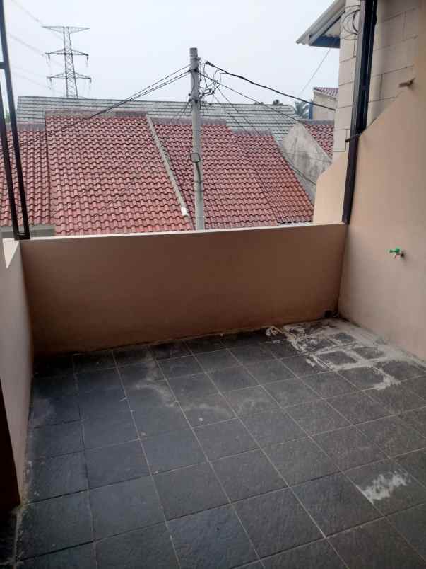 dijual rumah pasir putih depok