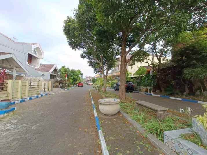 dijual rumah pbi araya kota malang