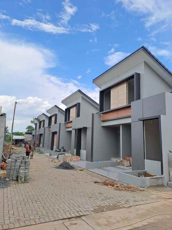 dijual rumah pd petir kec bojongsari