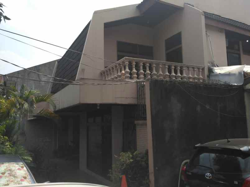 dijual rumah pejaten barat