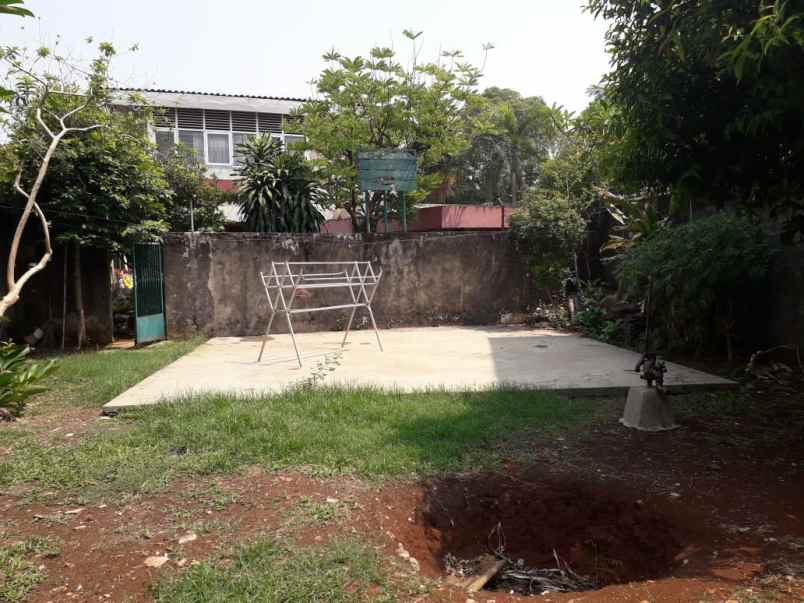 dijual rumah pejaten barat