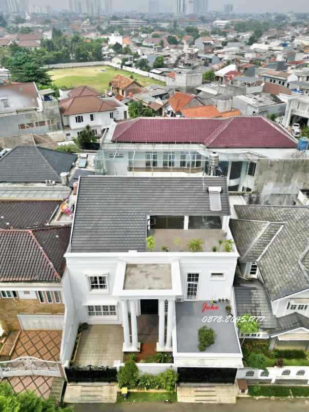 dijual rumah permata hijau