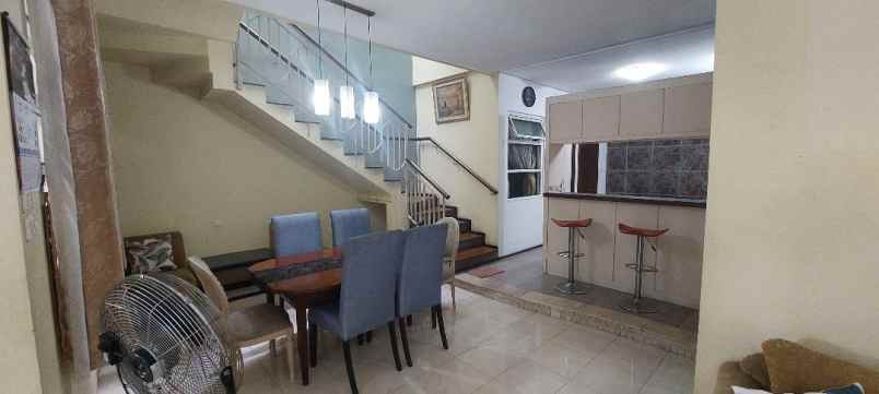 dijual rumah permata puri laguna cibubur