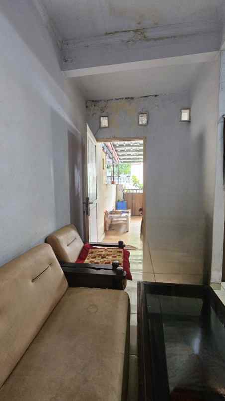 dijual rumah perumahan metland menteng