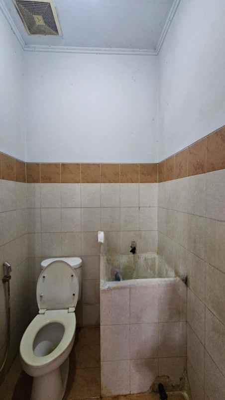 dijual rumah perumahan metland menteng