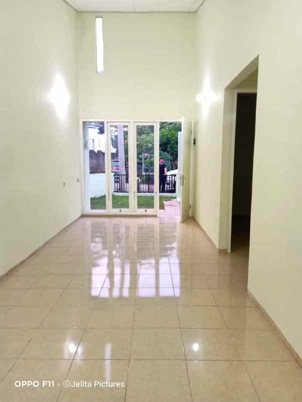 dijual rumah perumahan pamulang resort