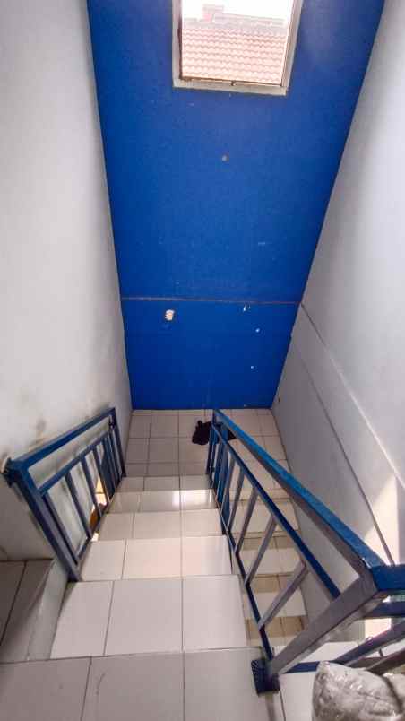 dijual rumah perumahan puri kamal dadap