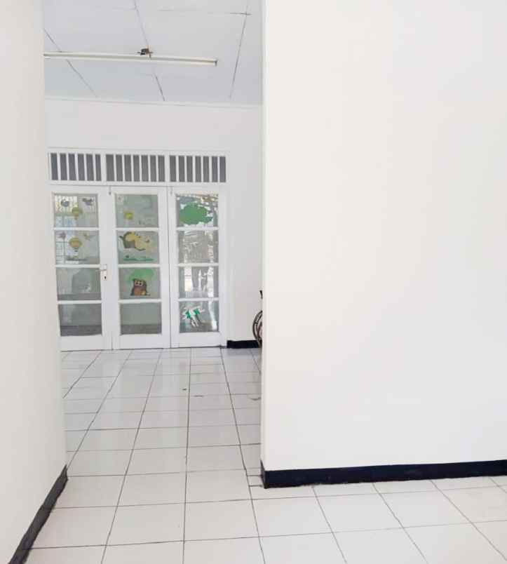 dijual rumah perumahan taman tridaya