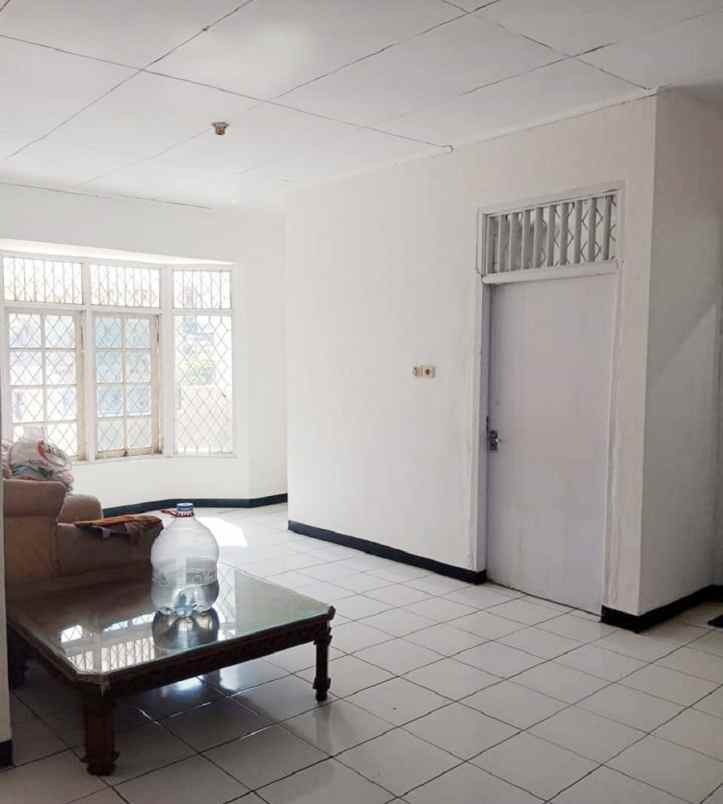 dijual rumah perumahan taman tridaya