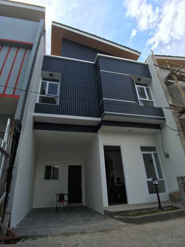 dijual rumah pondok aren pondok jaya