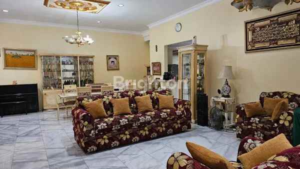 dijual rumah pondok indah jakarta selatan