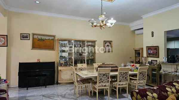 dijual rumah pondok indah jakarta selatan