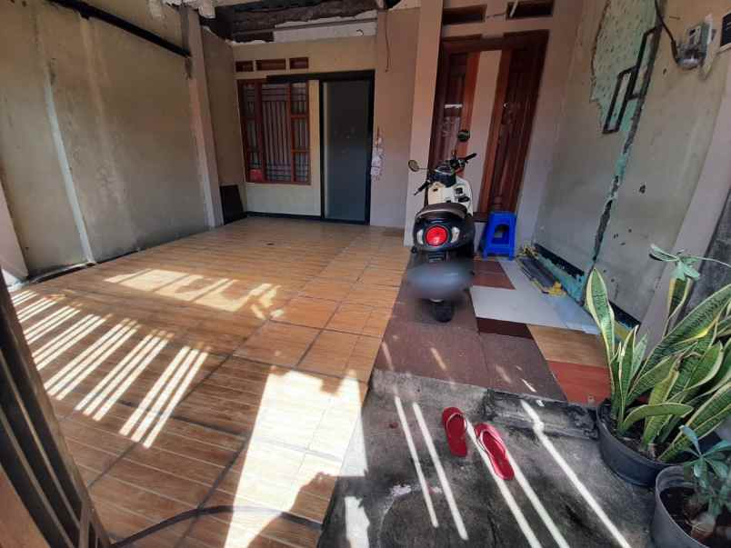 dijual rumah pondok jati