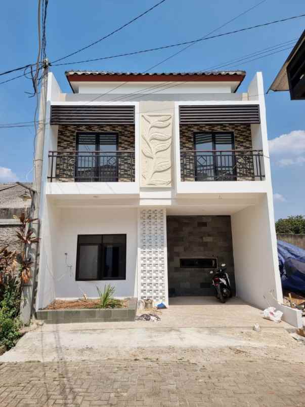 dijual rumah pondok labu