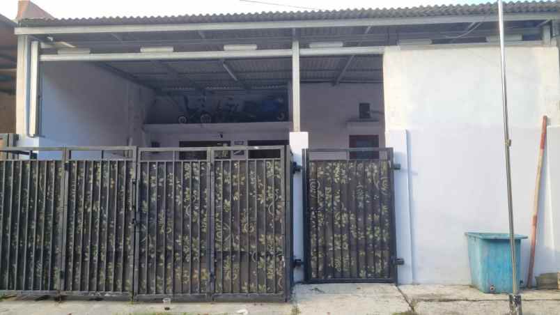 dijual rumah puri lestari cikarang