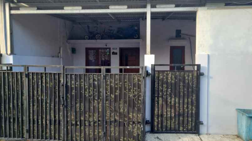 dijual rumah puri lestari cikarang