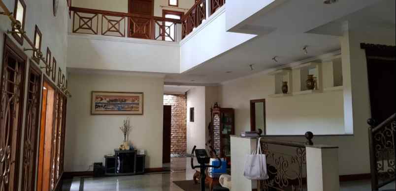 dijual rumah purimas