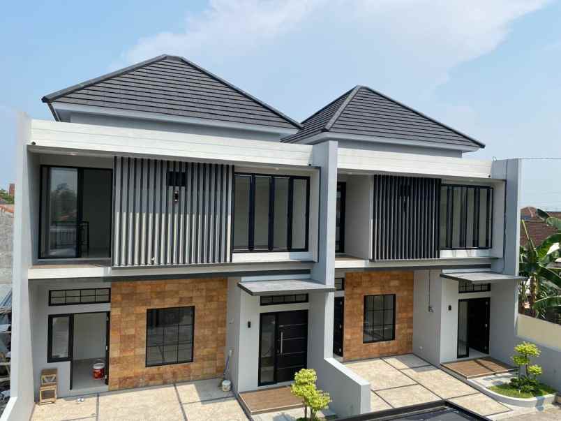 dijual rumah purwomartani sleman diy