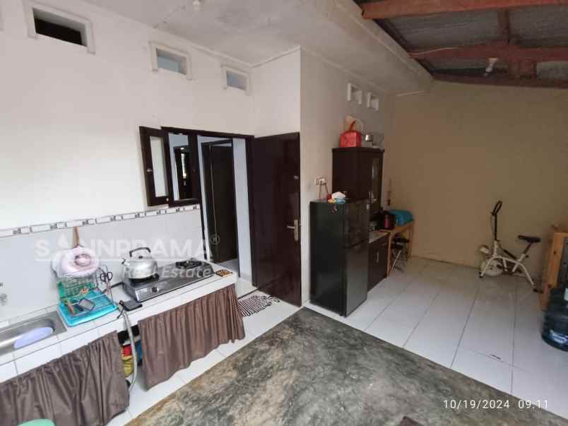 dijual rumah ratujaya