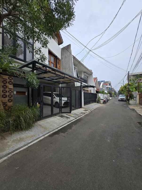dijual rumah rawamangun
