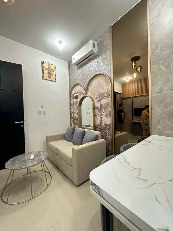 dijual rumah regency one