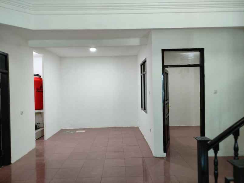 dijual rumah riungbandung