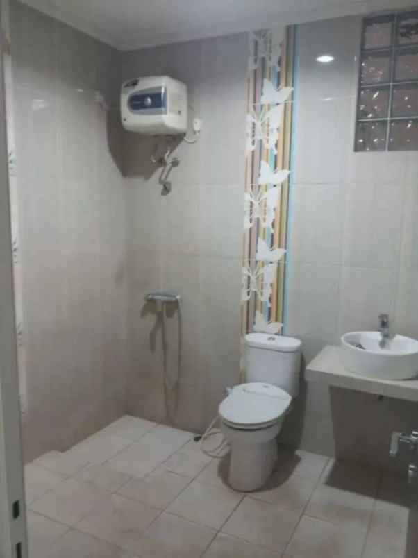 dijual rumah rumah billymoon pondok