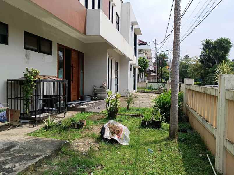 dijual rumah rumah cipinang elok 2 kel