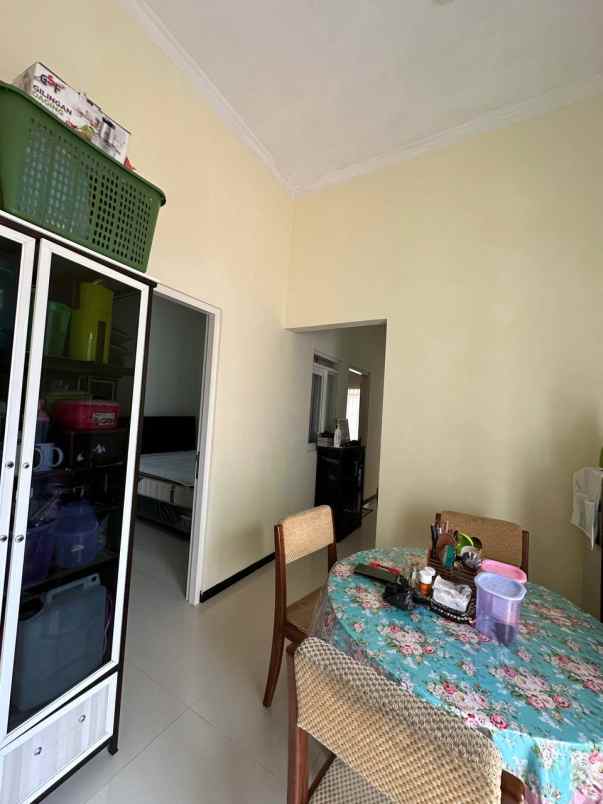 dijual rumah second di bandulan kota malang