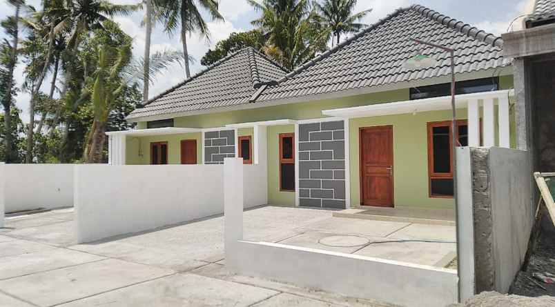 dijual rumah selomartani kec kalasan