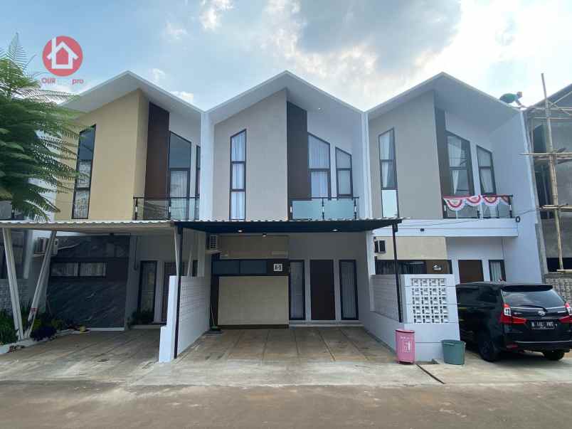 dijual rumah serua bintaro