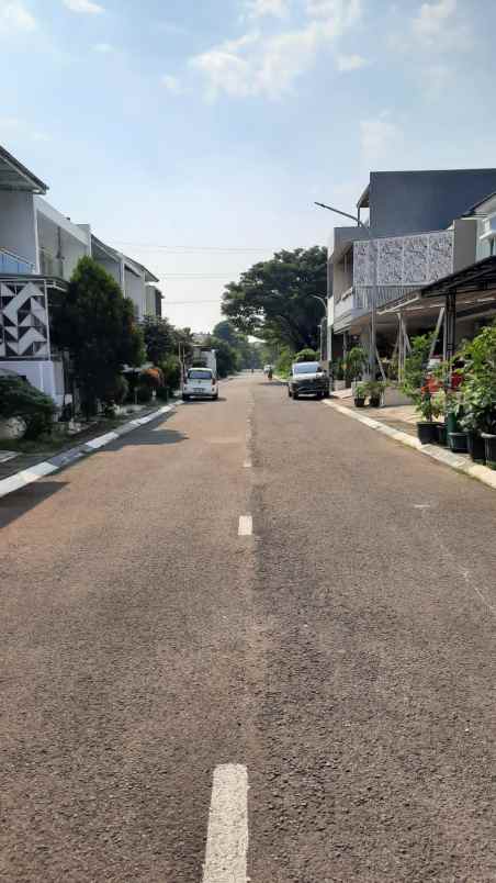 dijual rumah siap huni di sakura regency bekasi