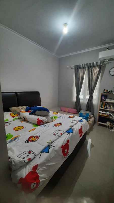 dijual rumah siap huni di sakura regency bekasi