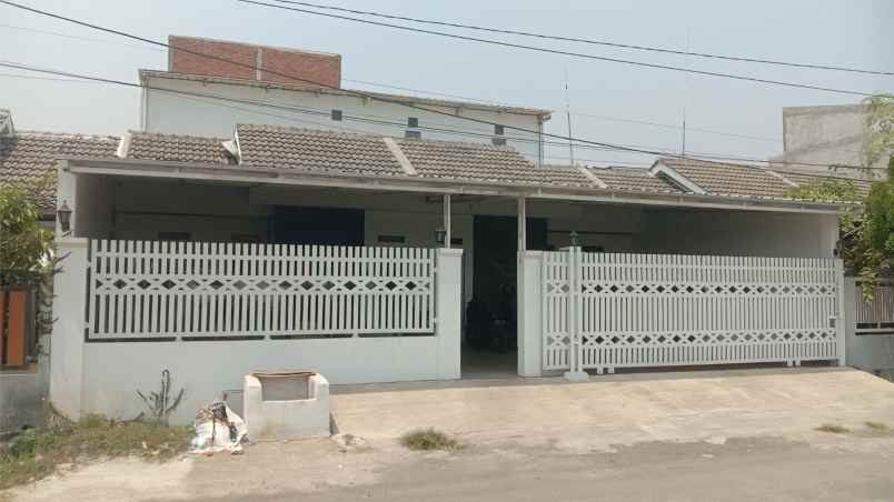 dijual rumah siap huni kawasan berkembang