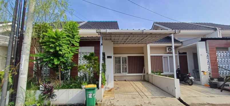 dijual rumah siap huni terawat di ciwastra bandung