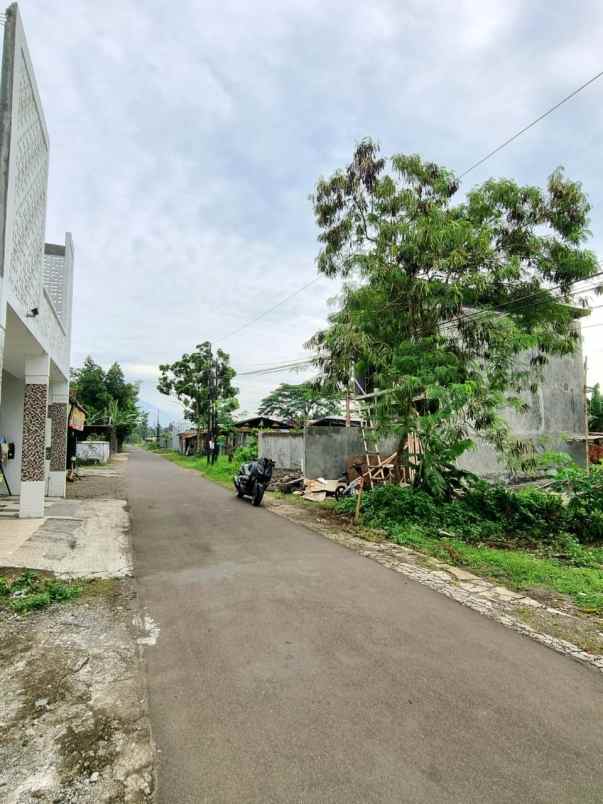 dijual rumah sindumartani ngemplak