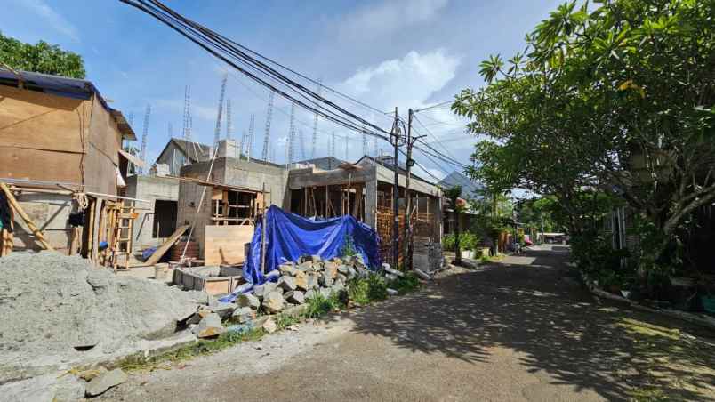 dijual rumah sip636