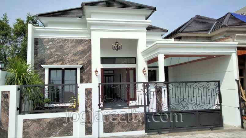 dijual rumah sukoharjo ngaglik sleman