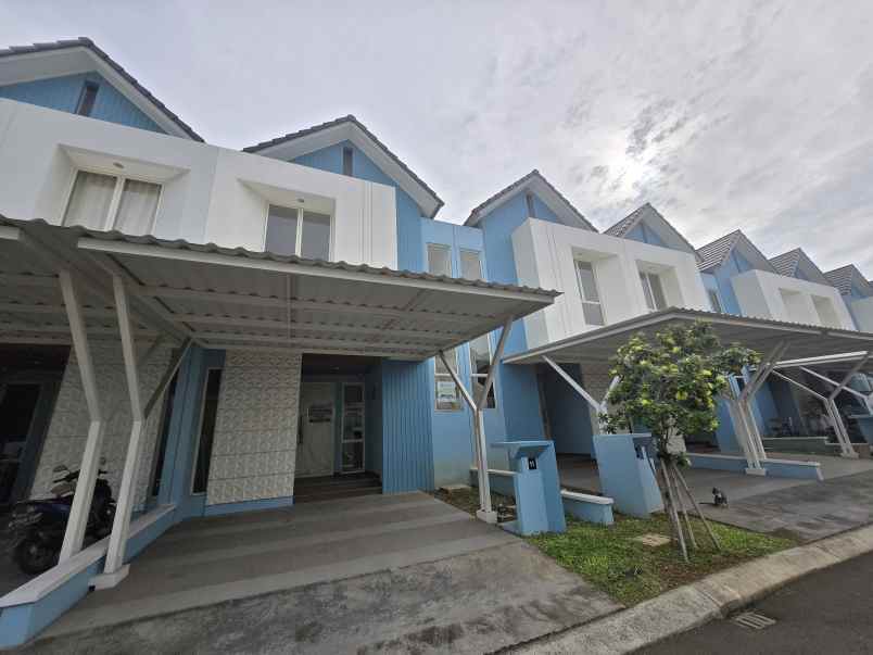 dijual rumah suvarna sutera cluster