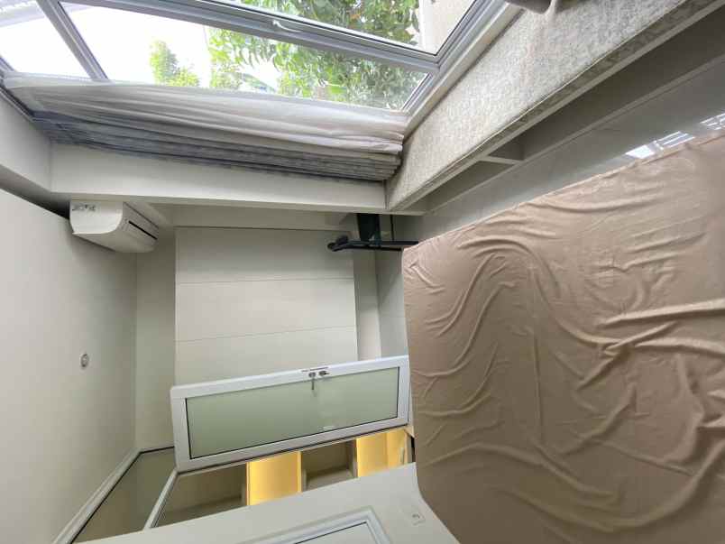 dijual rumah tabebuya bsd city