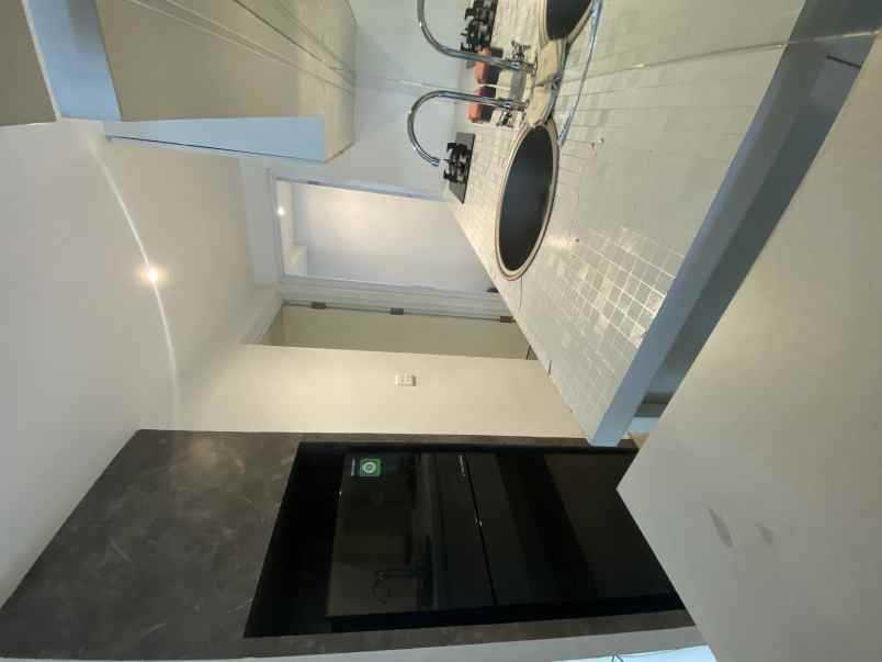 dijual rumah tabebuya bsd city