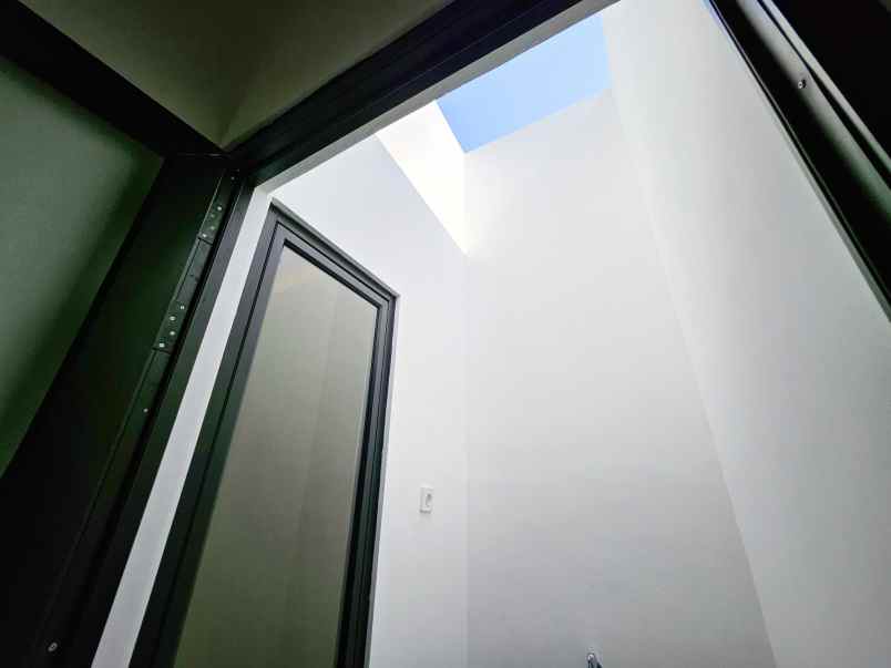 dijual rumah taman harapan baru