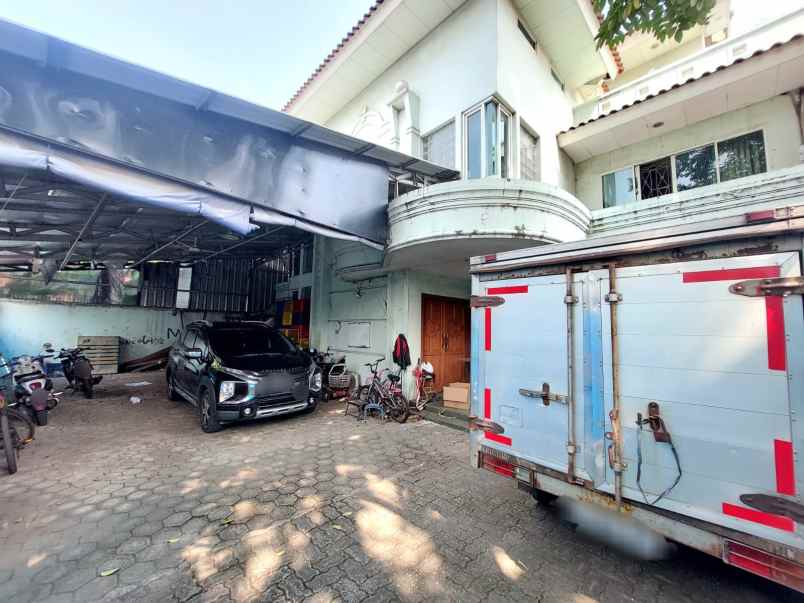 dijual rumah taman semanan indah tsi