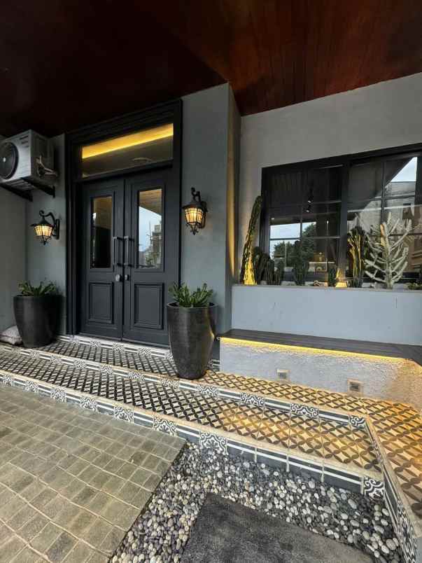 dijual rumah tangerang selatan