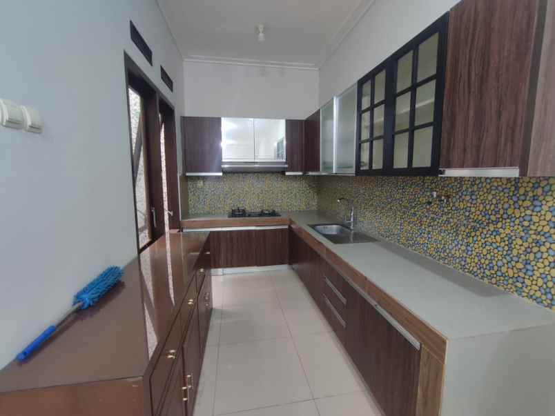 dijual rumah tanjungsari asri residence