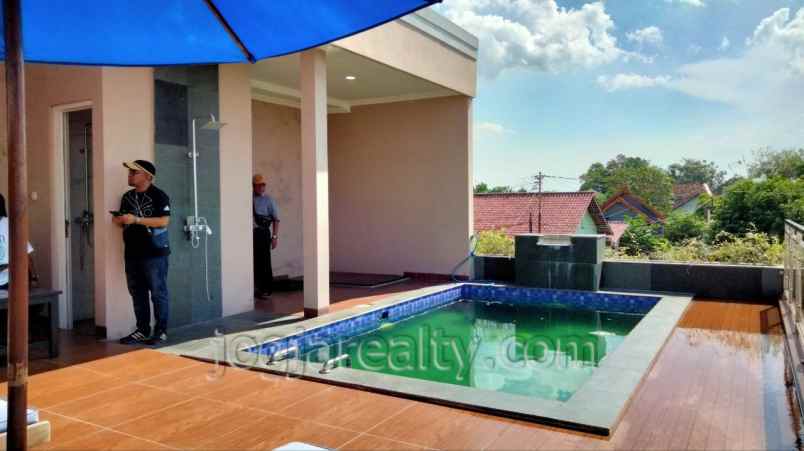 dijual rumah trihanggo gamping sleman