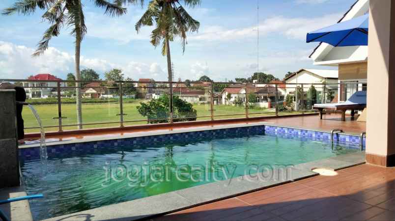 dijual rumah trihanggo gamping sleman