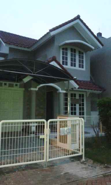 dijual rumah vila valensia