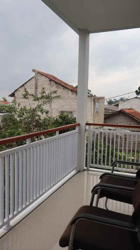 dijual rumah villa di manoko lembang bandung