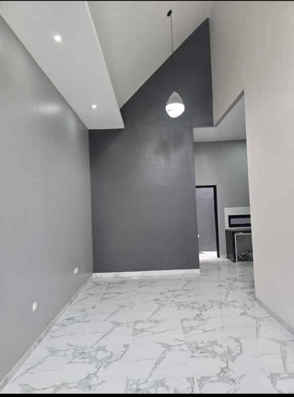 dijual rumah villa indah permai